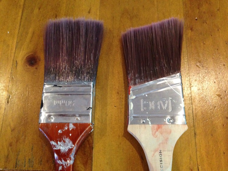 Regular 50 mm brush (left) and angled 50 mm brush (right)