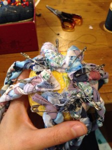 Legs attached in a ring shape